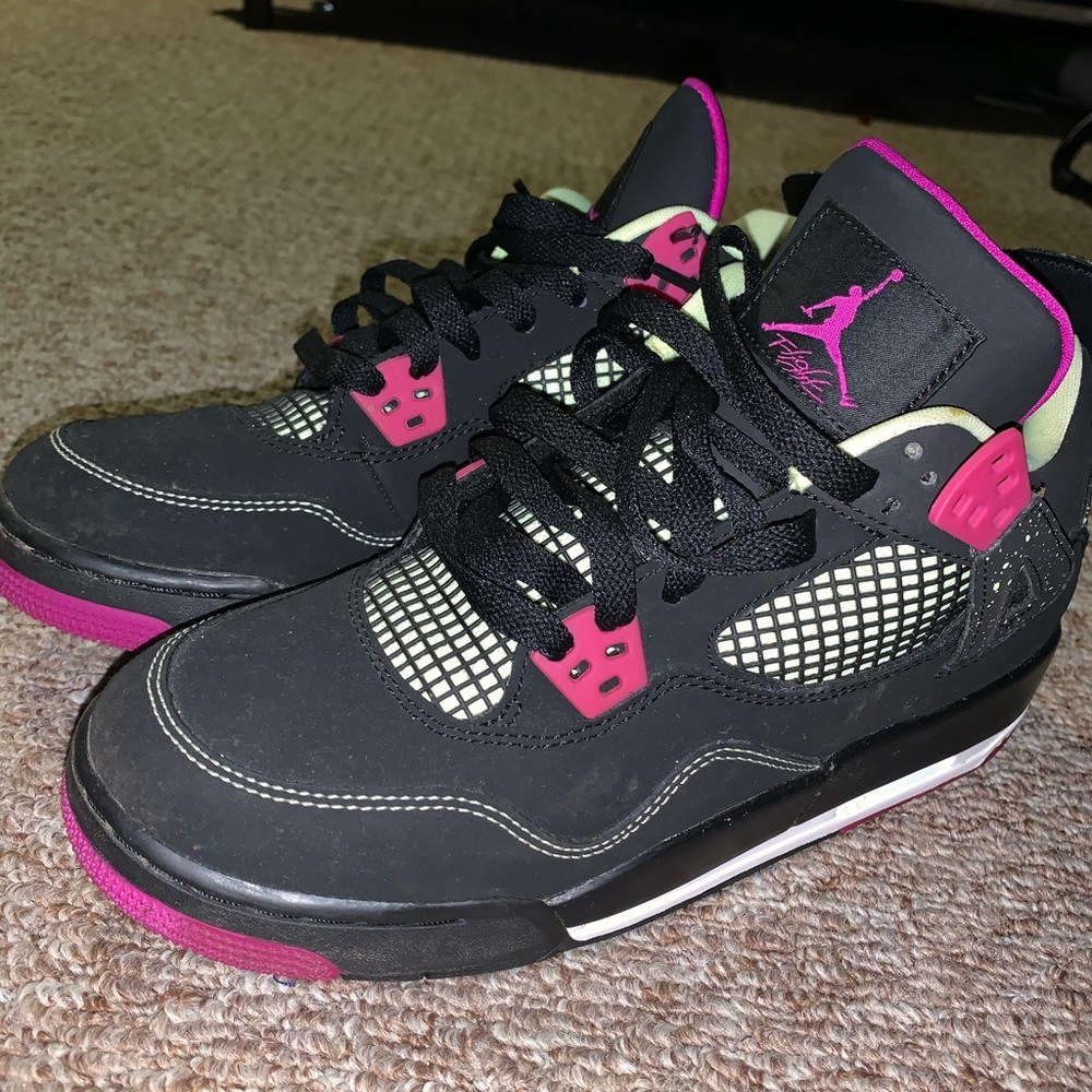 Air Jordan 4 / Size 6.5